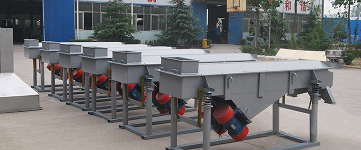 鋼球大小分選振動(dòng)篩真機(jī)圖1